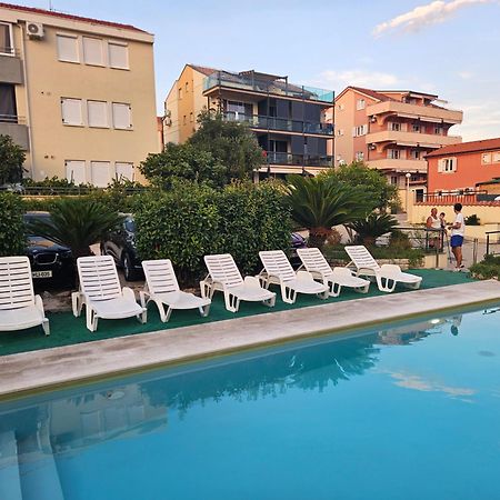 Kristal Paris Resort Novalja Exterior photo