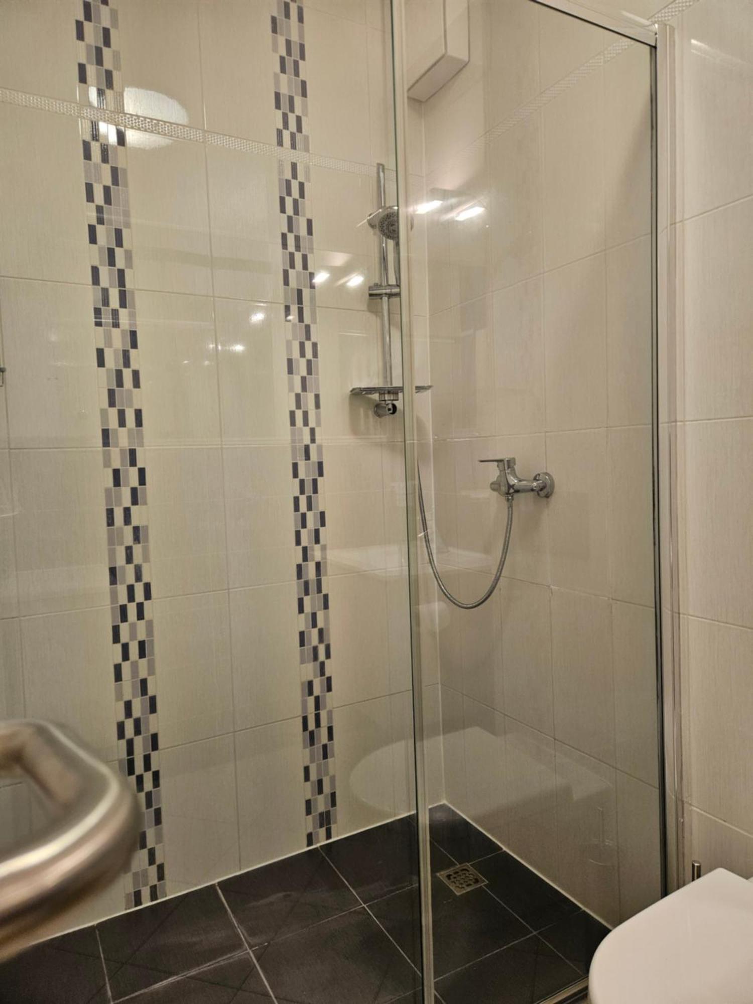 Kristal Paris Resort Novalja Room photo